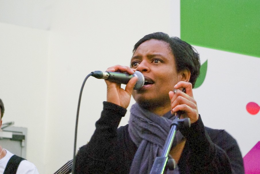 Evry Daily Photo - Concert Ebena Inauguration Gare Evry Centre 258.jpg